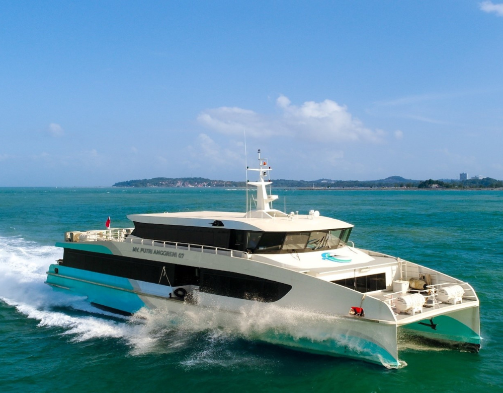 L’attribut alt de cette image est vide, son nom de fichier est Passenger-Indonesia.png.